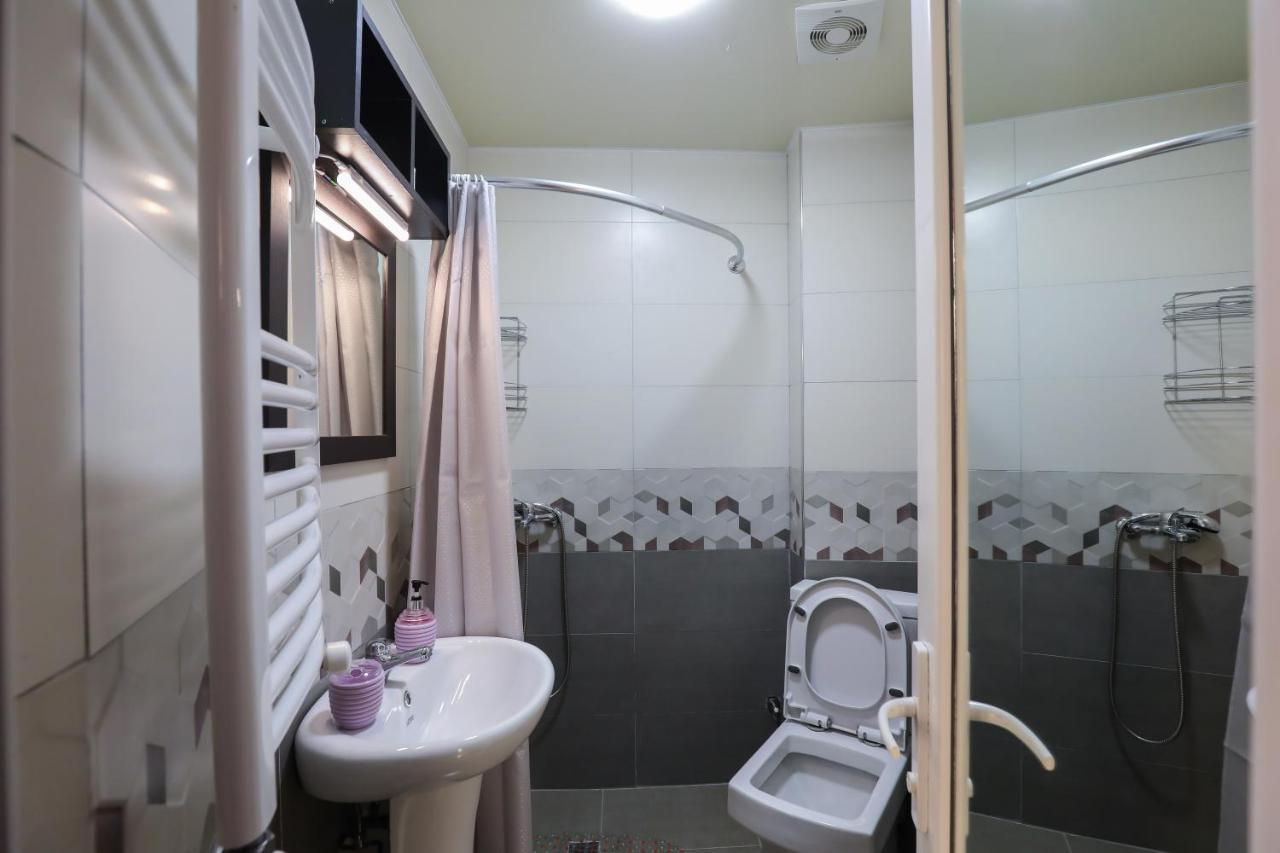 Hotel Sagu Kutaisi Exterior foto